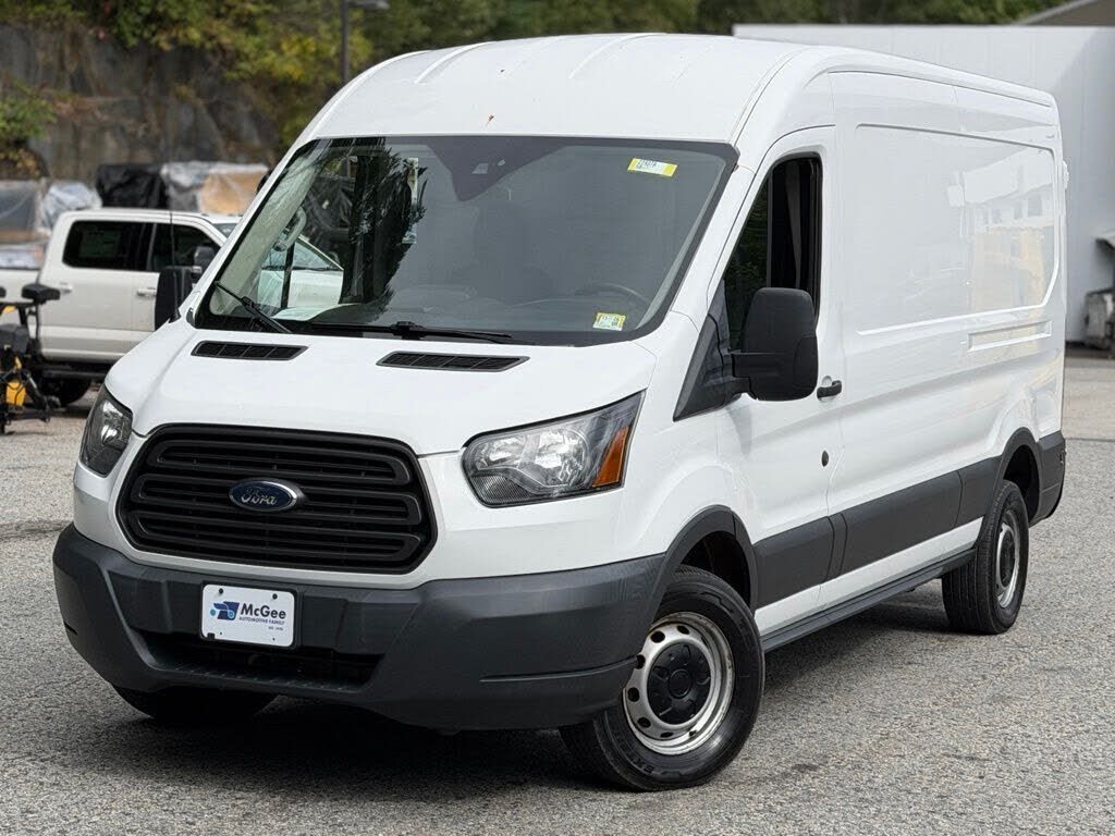 2018 FORD Transit