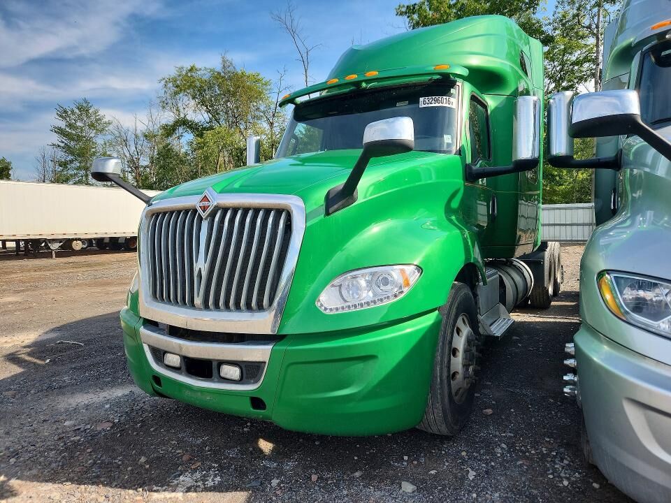 2020 INTERNATIONAL LT625