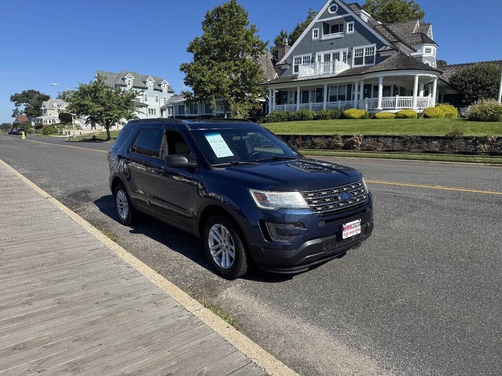 2016 FORD Explorer