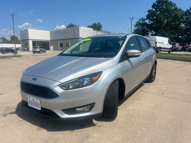 2017 FORD Focus