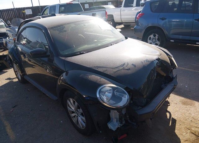 2014 VOLKSWAGEN Beetle