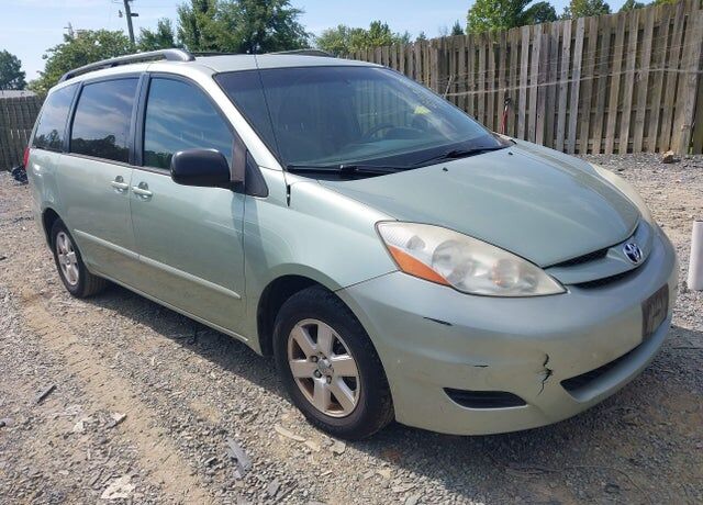 2008 TOYOTA Sienna