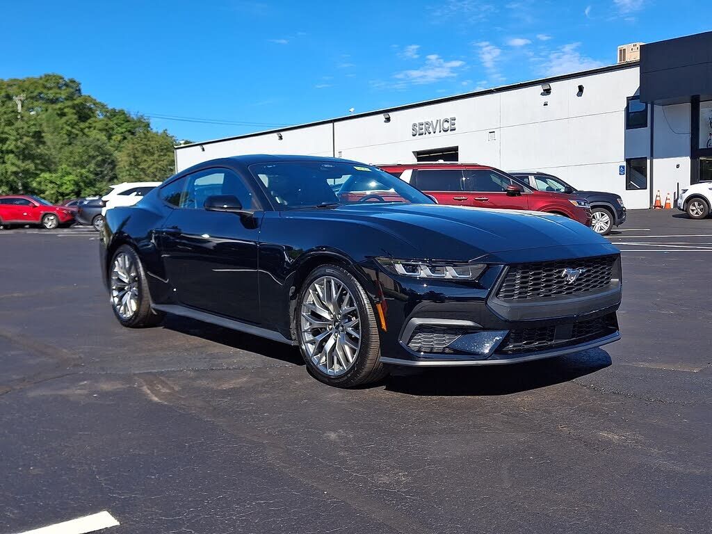 2025 FORD Mustang