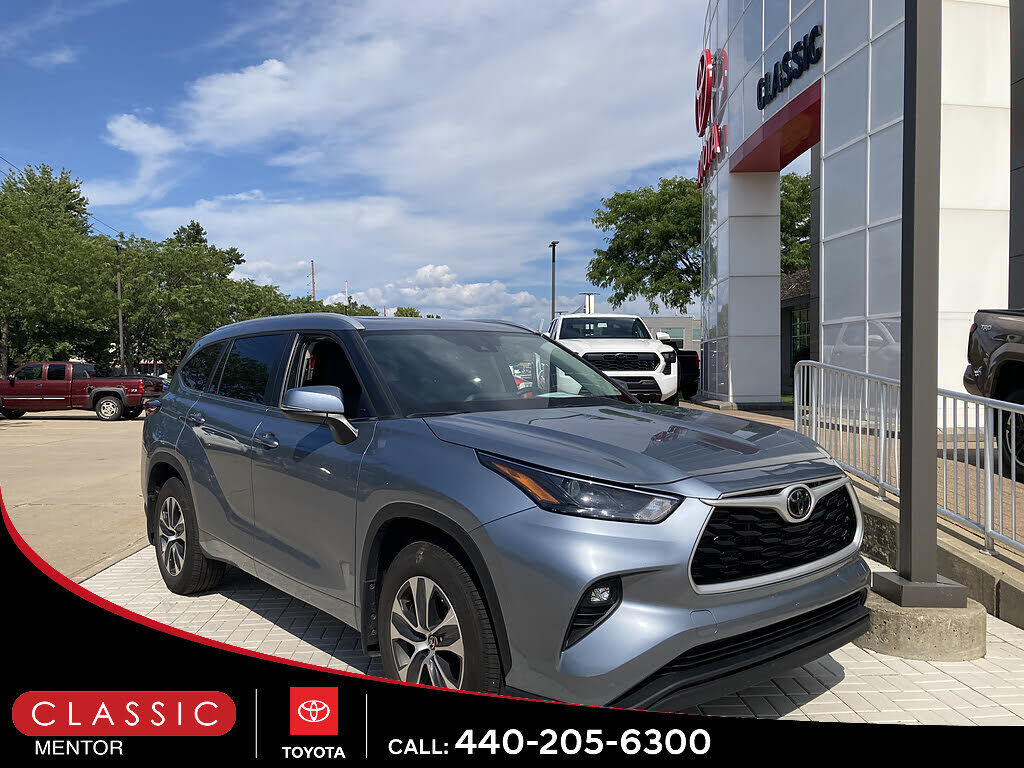 2024 TOYOTA Highlander