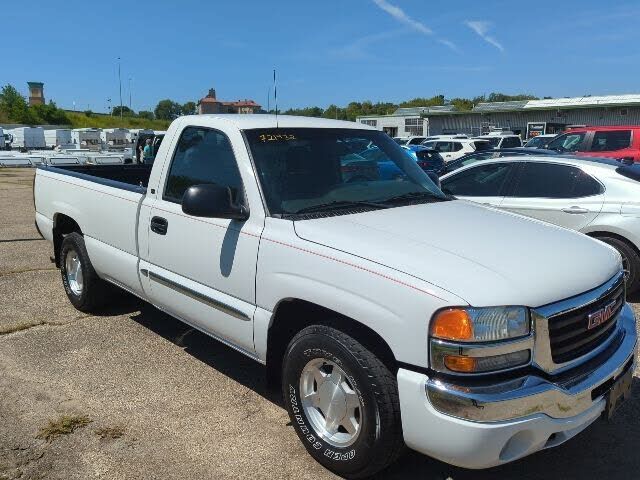 2004 GMC Sierra
