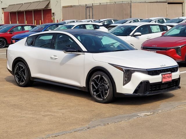 2026 KIA K4