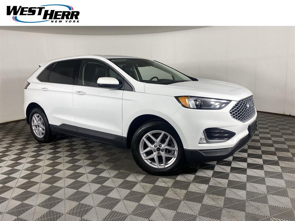 2023 FORD Edge