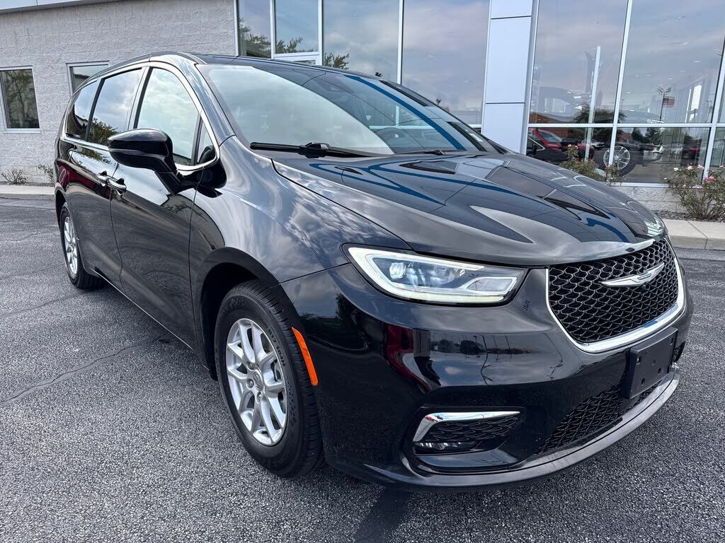2025 CHRYSLER Pacifica