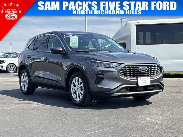2024 FORD Escape