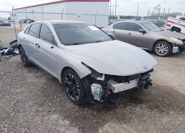 2021 KIA K5