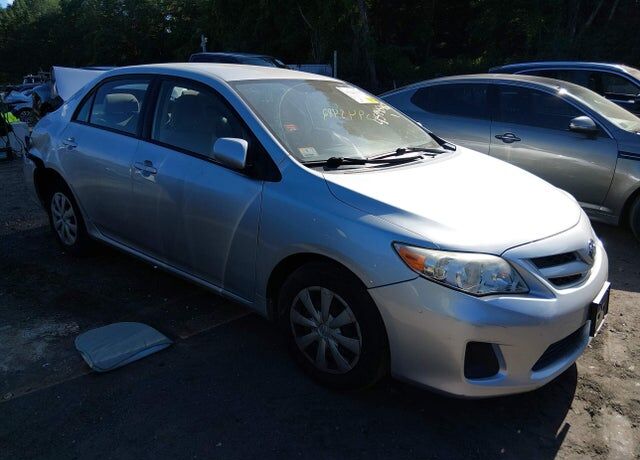2011 TOYOTA Corolla