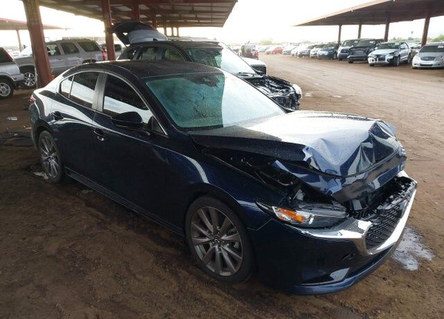 2019 MAZDA Mazda3
