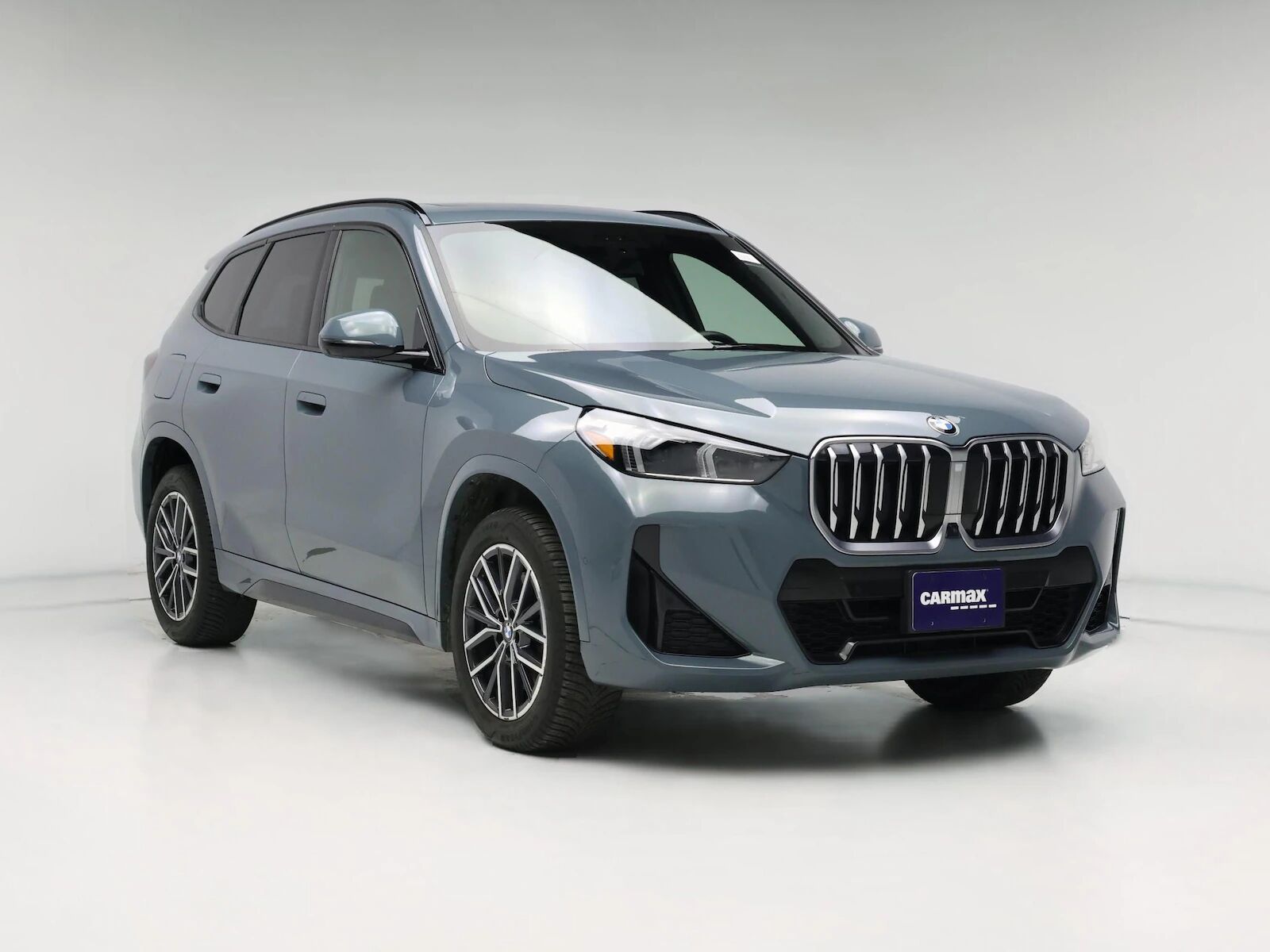 2023 BMW X1