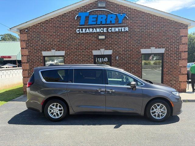 2022 CHRYSLER Pacifica