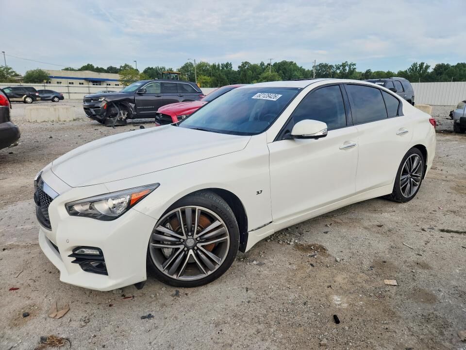 2014 INFINITI Q50