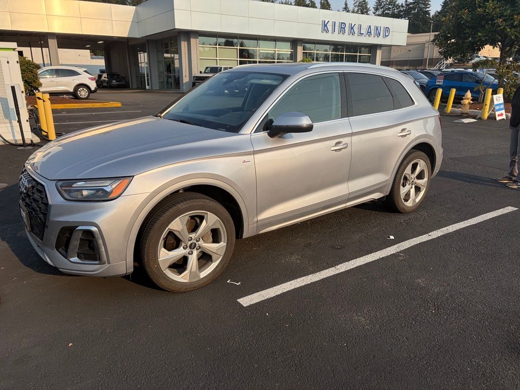 2022 AUDI Q5