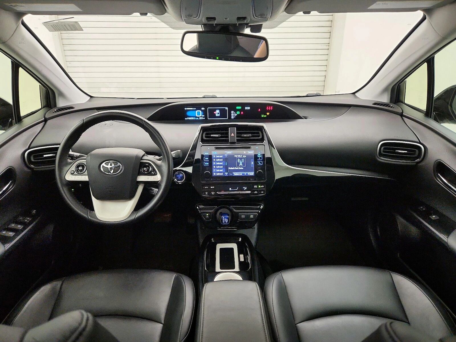 2017 TOYOTA PRIUS
