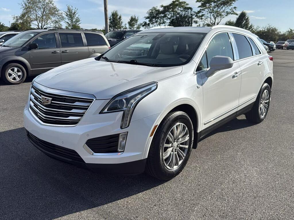 2017 CADILLAC XT5