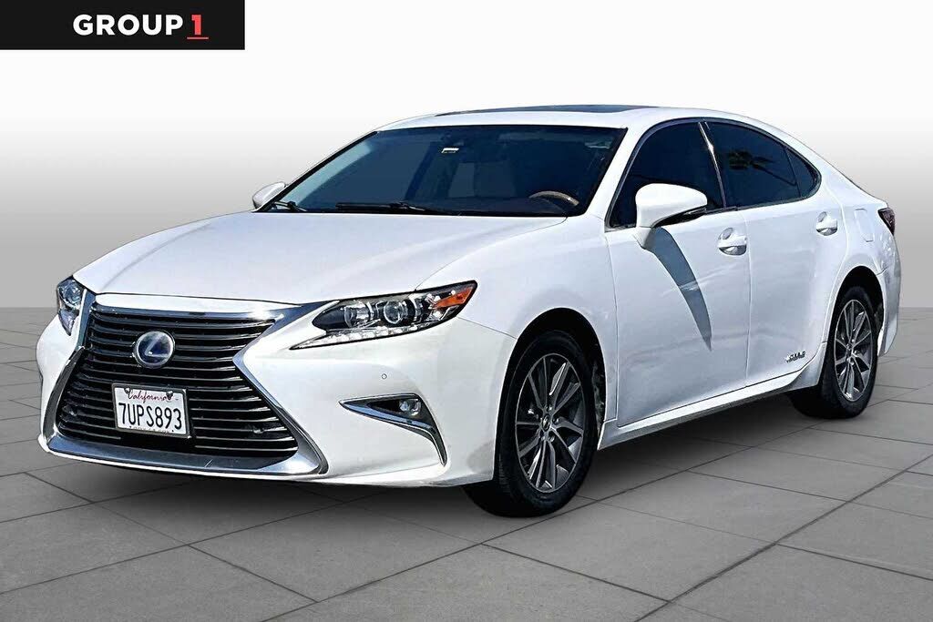 2016 LEXUS ES