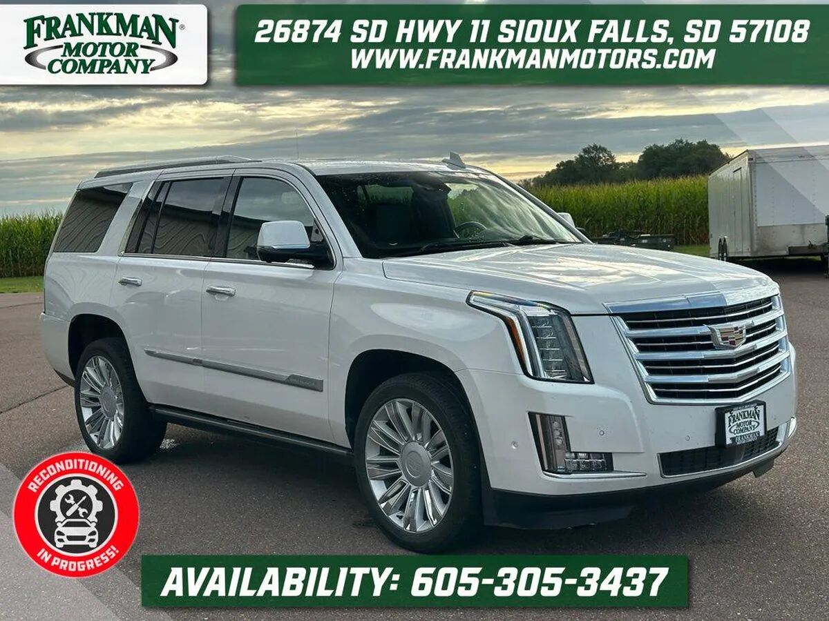 2019 CADILLAC Escalade