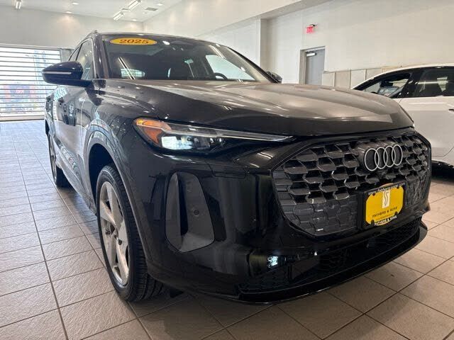 2025 AUDI Q5