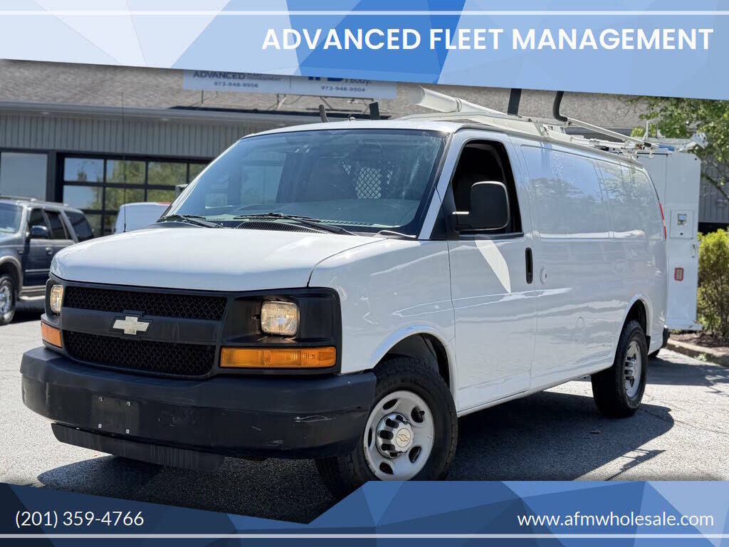 2011 CHEVROLET Express