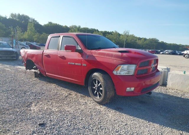 2012 DODGE Ram