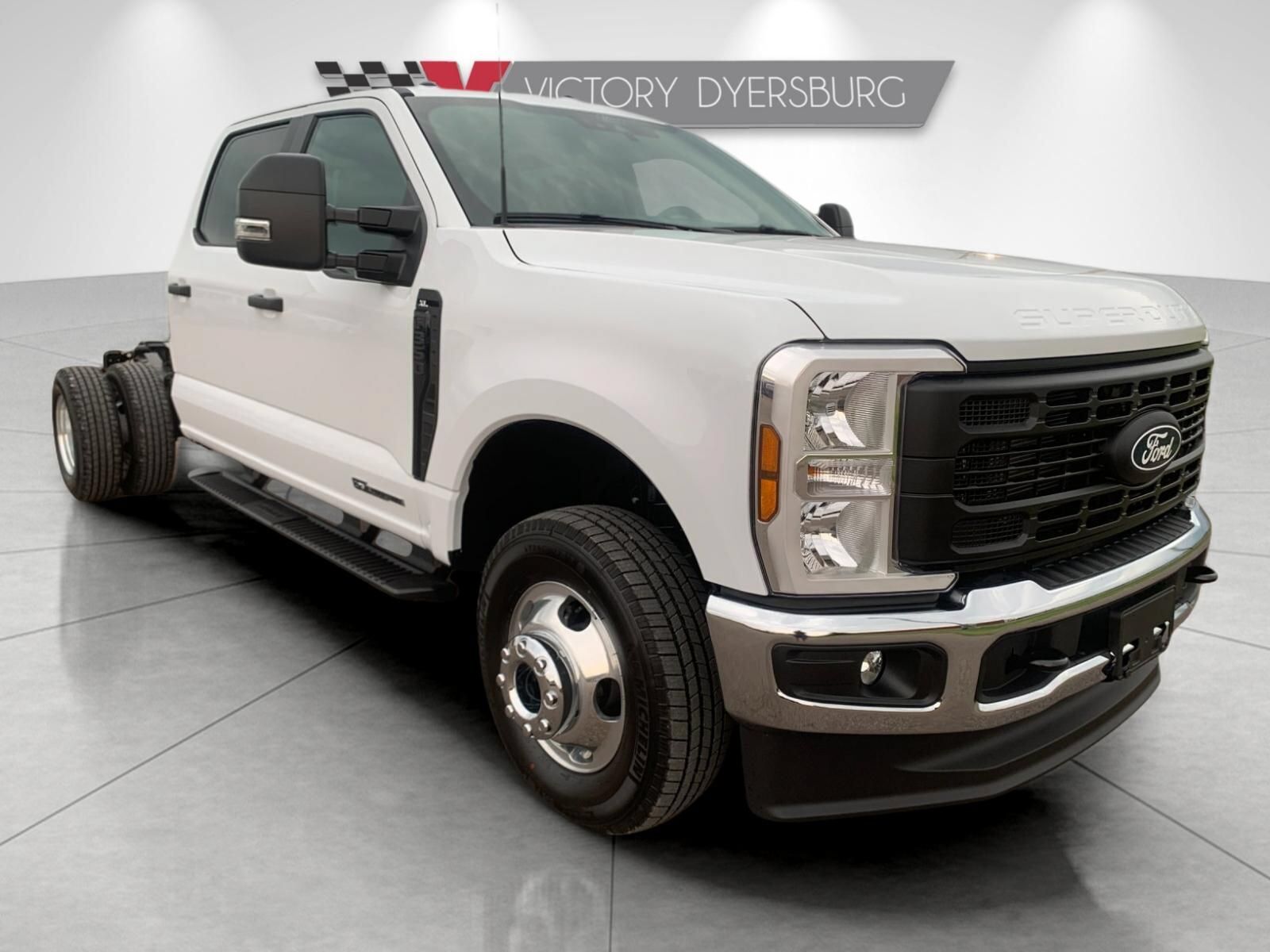 2027 FORD F-350