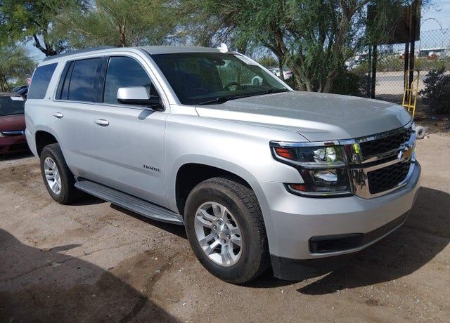 2017 CHEVROLET Tahoe