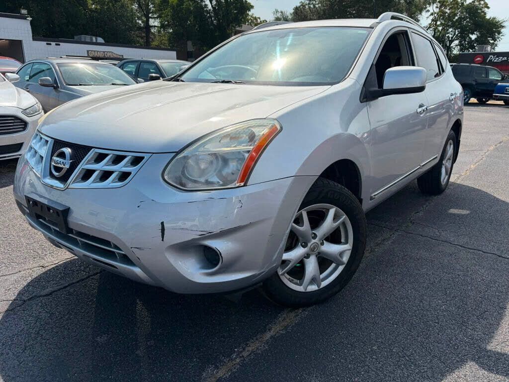 2011 NISSAN Rogue