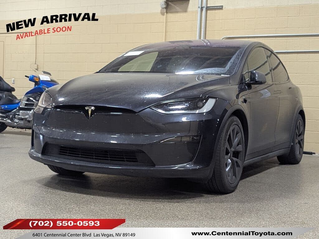 2024 TESLA Model X