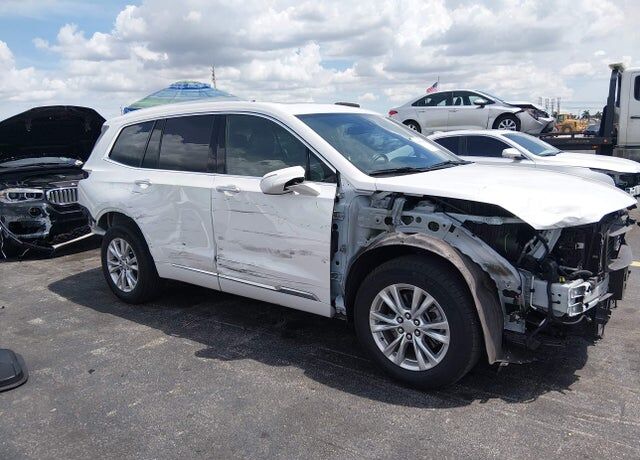 2024 CADILLAC XT6