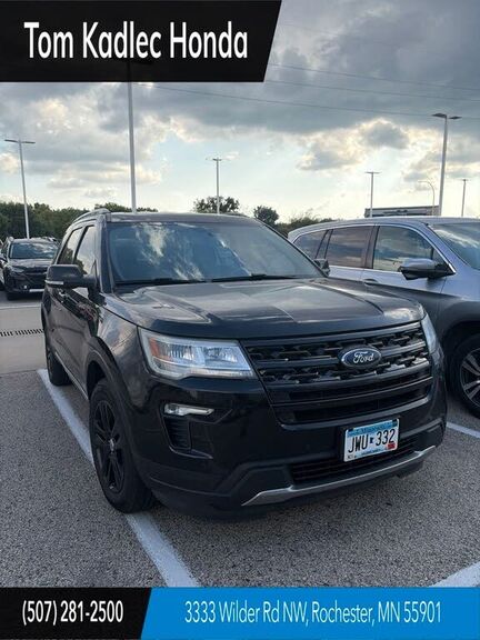 2018 FORD Explorer