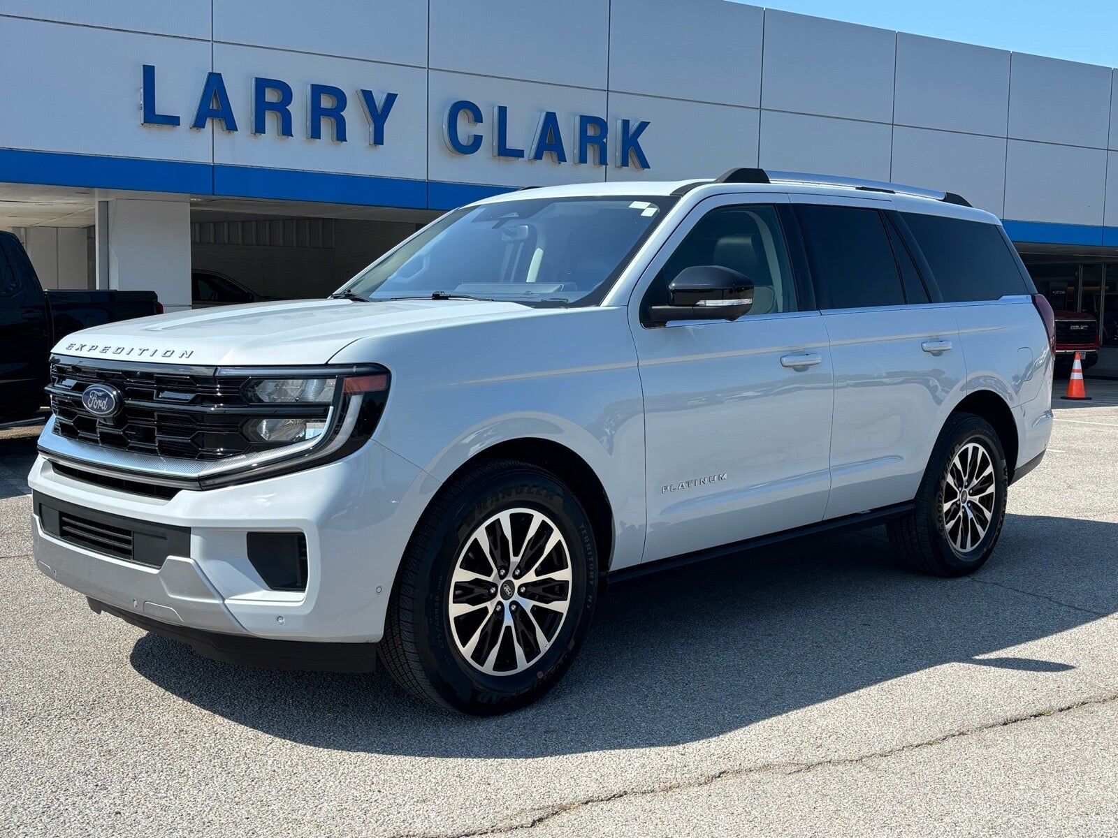 2025 FORD Expedition