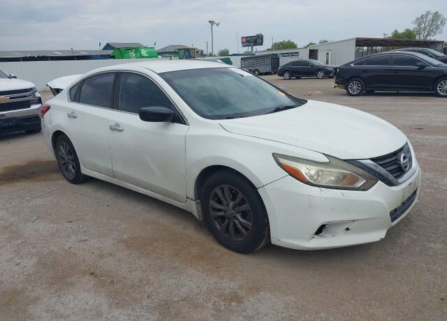 2016 NISSAN Altima