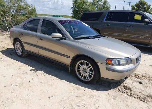 2004 VOLVO S60