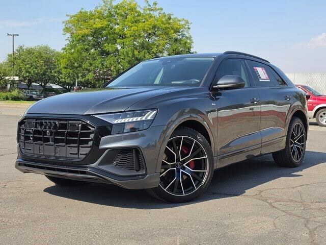 2023 AUDI Q8