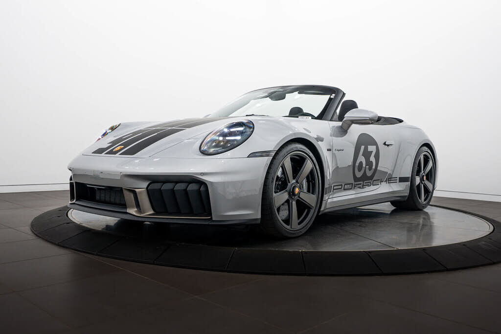 2026 PORSCHE 911