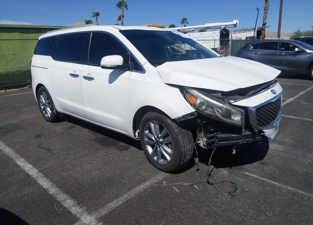 2015 KIA Sedona
