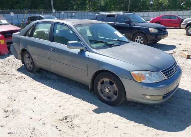 2003 TOYOTA Avalon