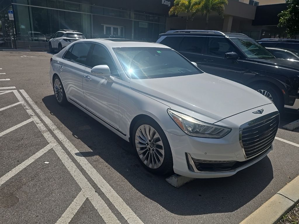 2017 GENESIS G90