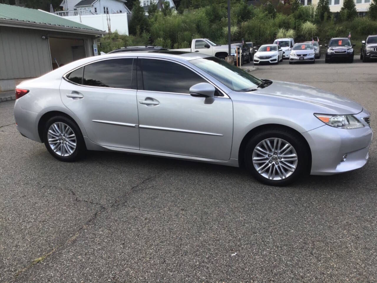 2014 LEXUS ES