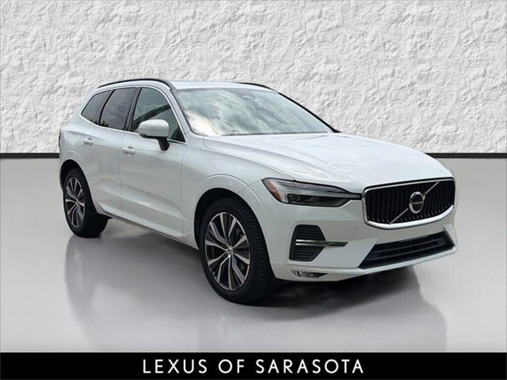 2022 VOLVO XC60