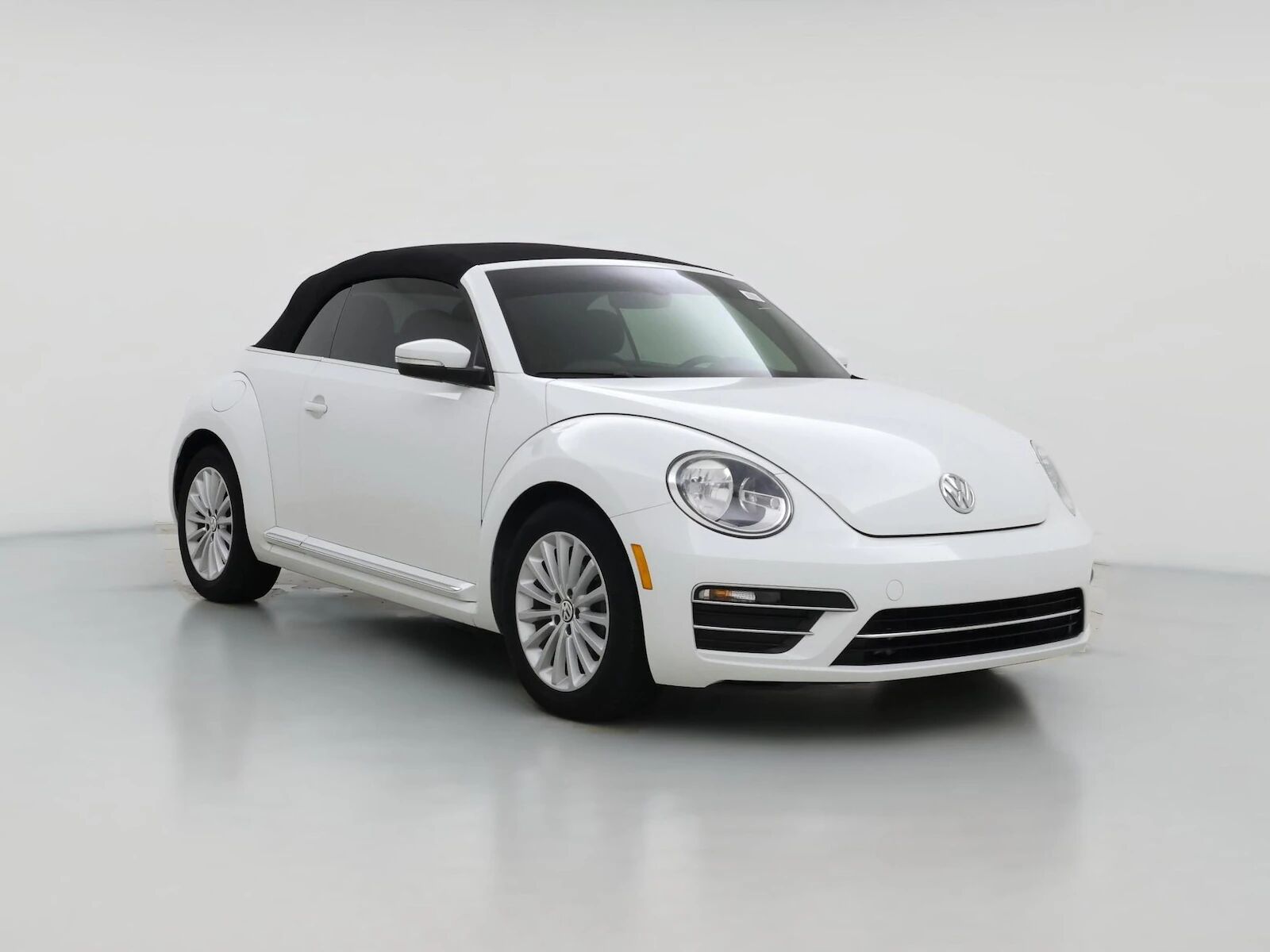 2019 VOLKSWAGEN Beetle