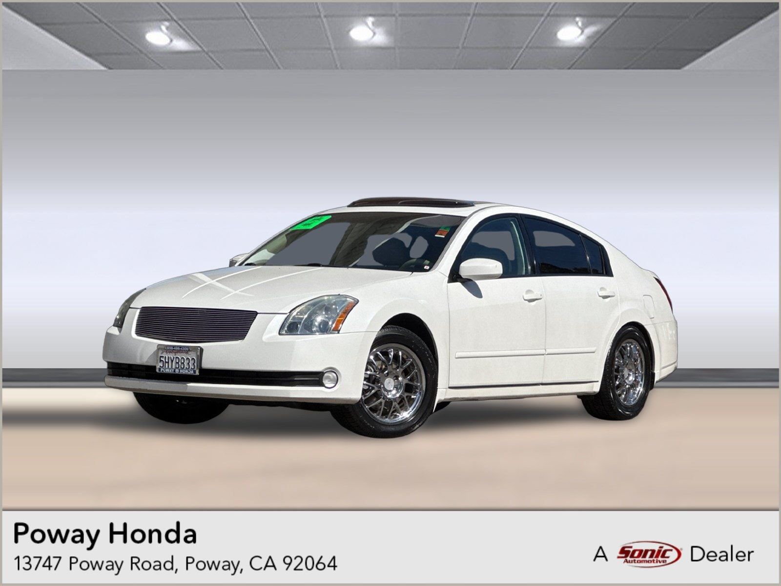 2004 NISSAN Maxima