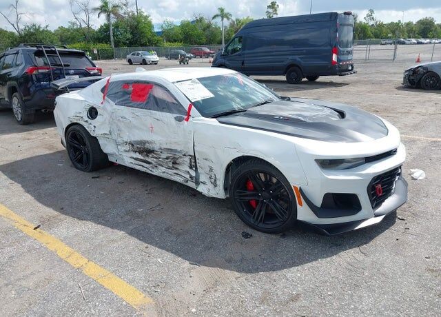 2021 CHEVROLET Camaro