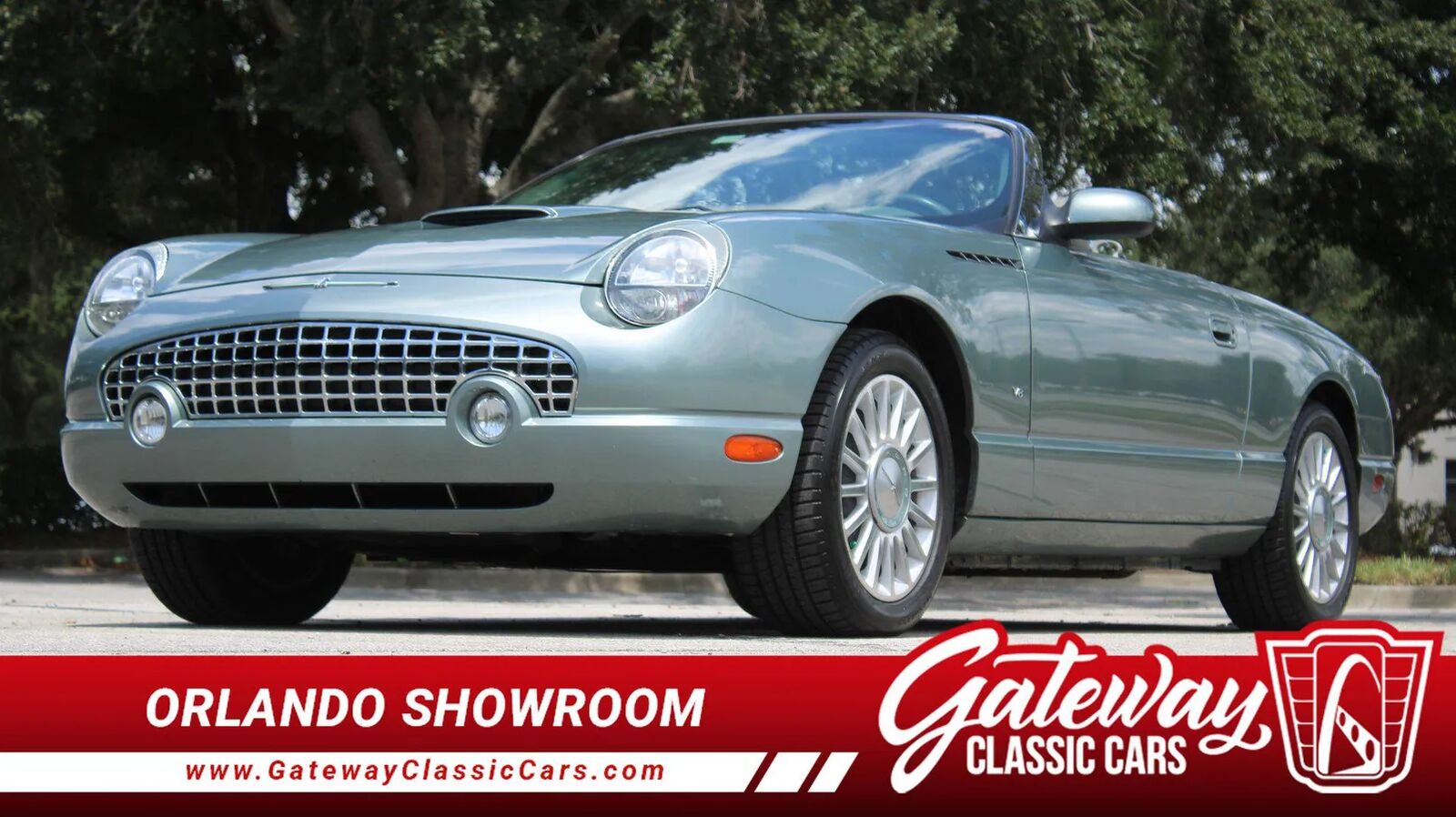 2004 FORD Thunderbird