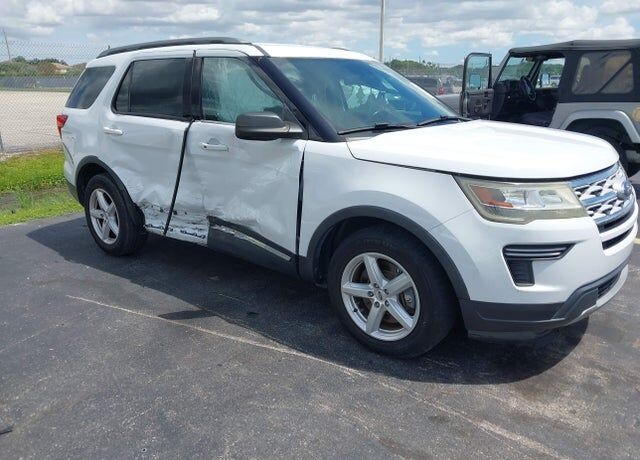 2019 FORD Explorer