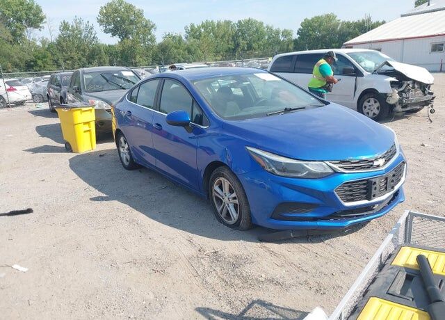 2018 CHEVROLET Cruze