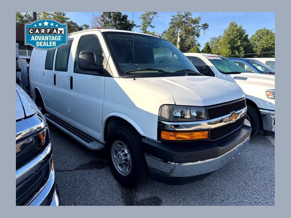 2025 CHEVROLET Express